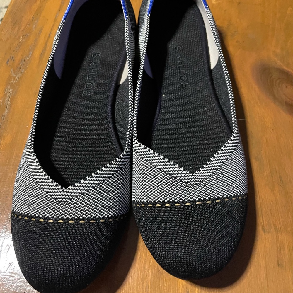 Rothy’s flats Grey Mist Captoe